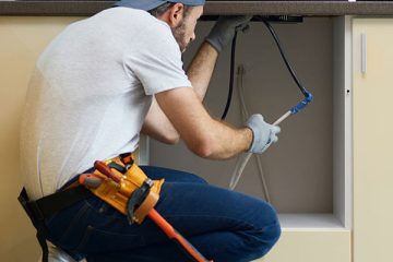 pipes-need-to-be-maintained-young-repairman-prof-2022-02-22-05-13-27-K3R37NH